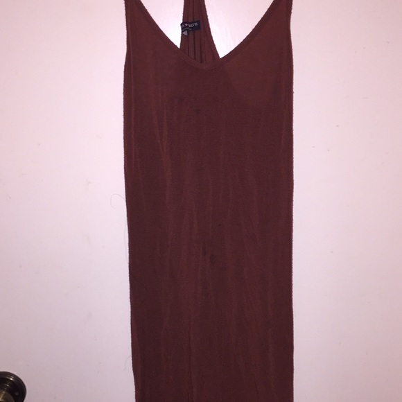 Rust Colored Slip - Picture 2 of 2