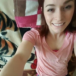 Meet your Posher, Alina