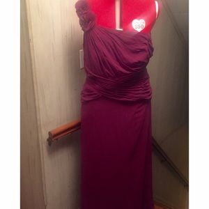 Wine colored, one shoulder evening gown