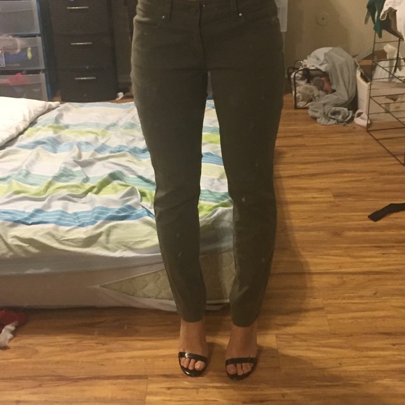 Ann Taylor - Skinny Curvy Fit denim - Size 2P