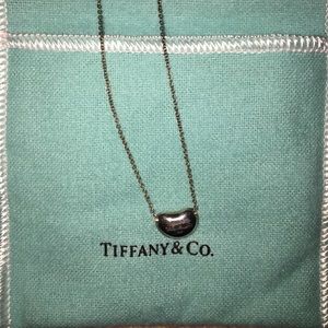Tiffany & co Elsa peretti bean necklace