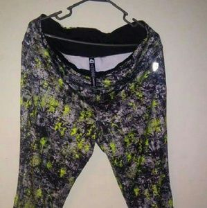 Women's performance Capri