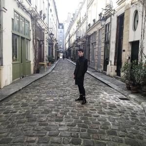 Meet your Posher, Carlin