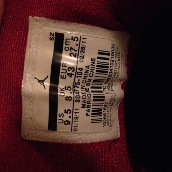 Air Jordan Cardinal 7s. - Picture 3 of 4