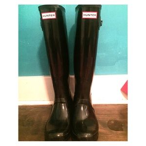 Black Hunter rain boots