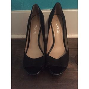 Aldo black suede heels