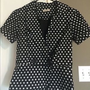 Polka dot short sleeve blazer