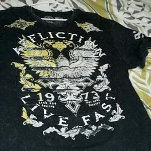 Mens Affliction shirt.