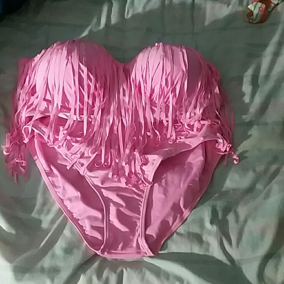 Nwot fringe fatkini set