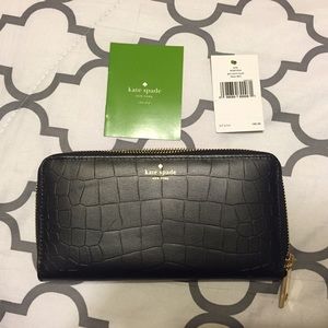 Not for Sale💥 New Kate Spade wallets♠️