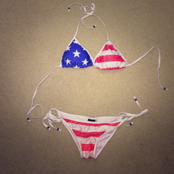 Hustler bikini