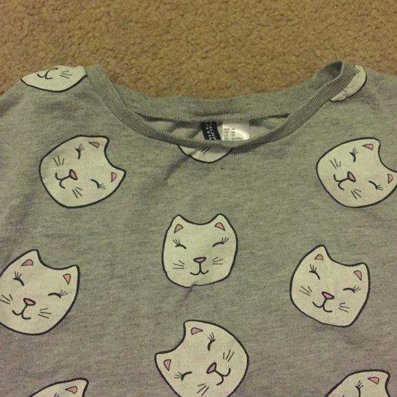 Cat sweater 💞