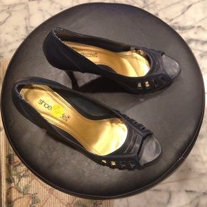 Cute Peep Toes- Navy Blue