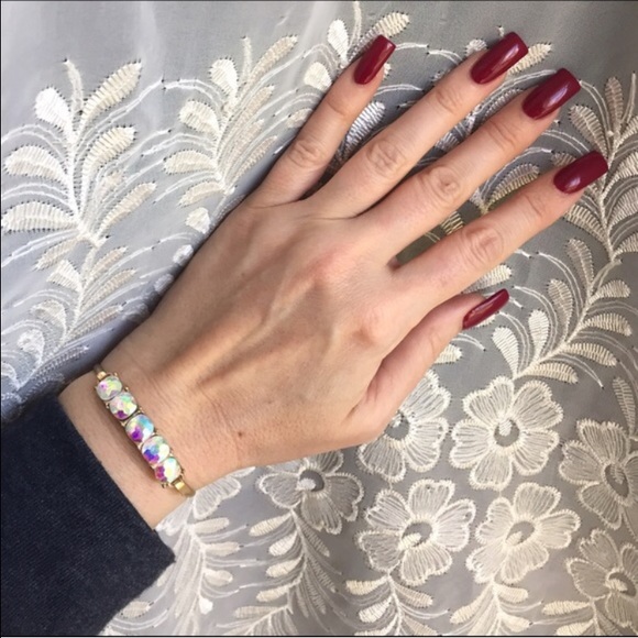 💜5 Iridescent Faux Gems Bracelet - Picture 2 of 4