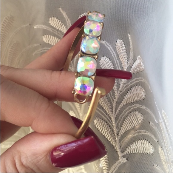 💜5 Iridescent Faux Gems Bracelet - Picture 4 of 4