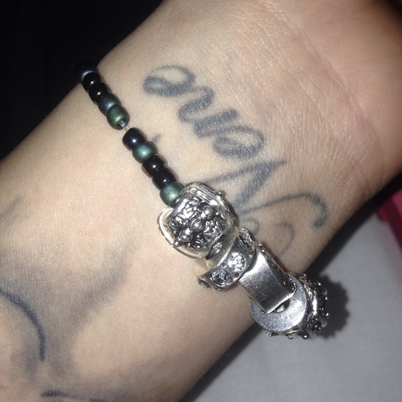 Handmade beaded A bracelet - Picture 2 of 3