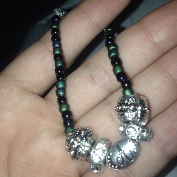 Handmade beaded A bracelet - Picture 3 of 3