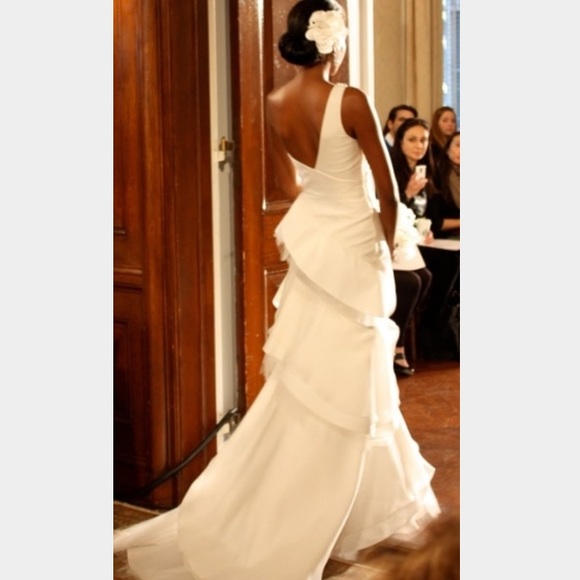 Carolina Herrara dress wedding or prom