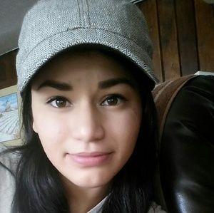 Meet your Posher, Erika