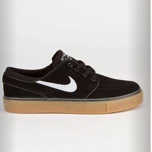 NIKE SB Stefan Janoski Shoes