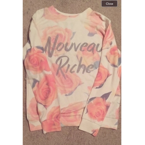 Juniors vibrant rose graphic sweatshirt