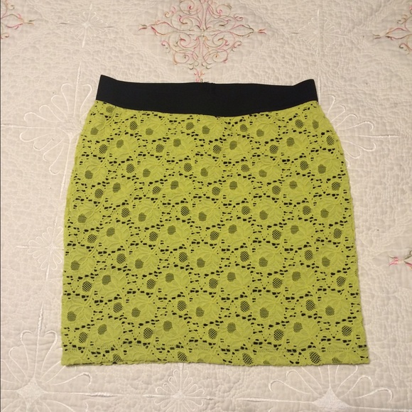 Short club skirt