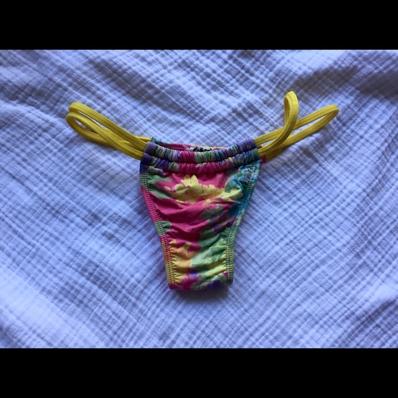 ❗️ SOLD ❗️Brazilian Multicolored Bottoms