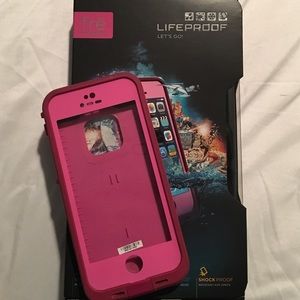 iPhone 5 life proof case