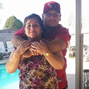 Meet your Posher, Cesar