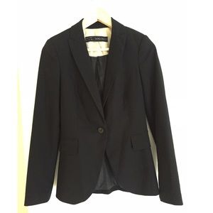 Zara Basic Blazer (One button closure)