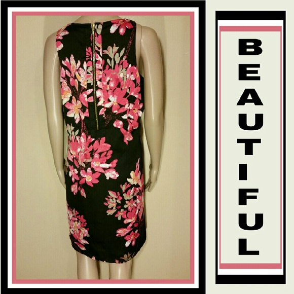 Robe femme sans manches en dentelle - ROBE Femmes Camaïeu. | Sleeveless lace dress, Lace dress
