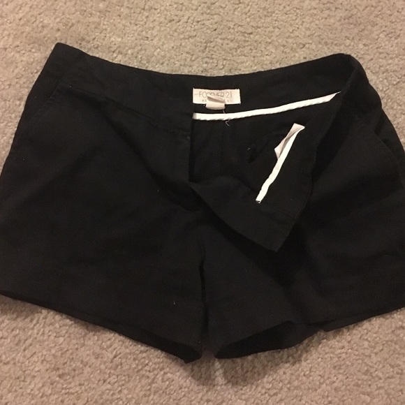 New black forever21 shorts above the waist fit
