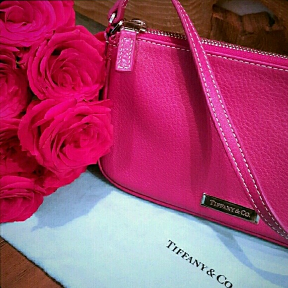 Tiffany & Co. Handbags - 🌟SALE🌟🎉HP 7/23/16🎉NEW T&CO. Wristlet