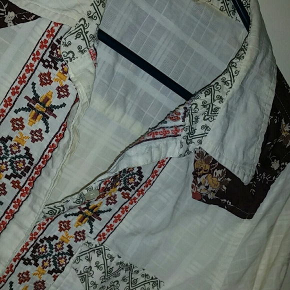 Bke vintage button up in size medium