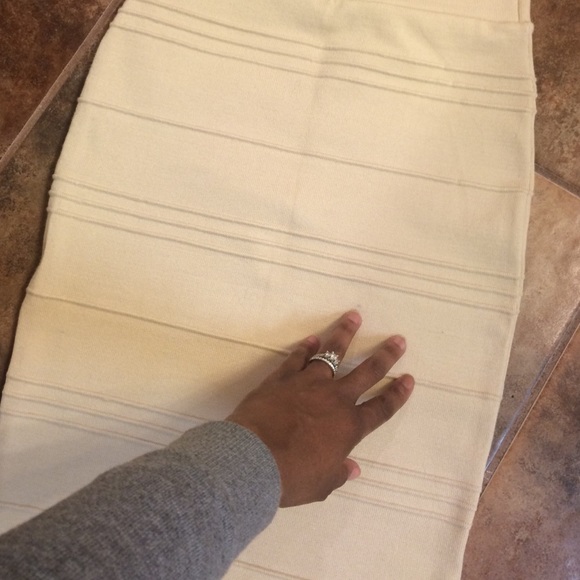 Cream Bandage Skirt - Picture 3 of 3