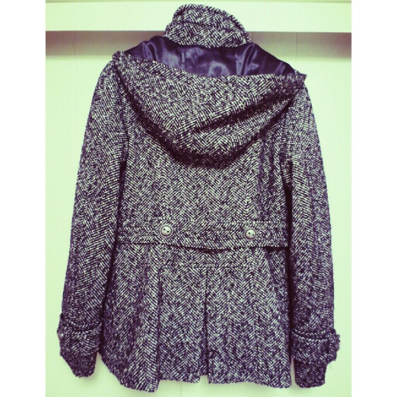 Hooded Double-Breast Wool Coat - Picture 2 of 4