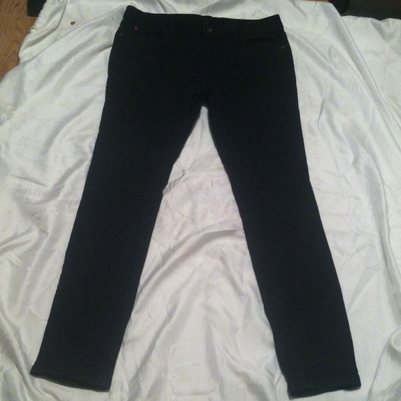 Black skinny jeans