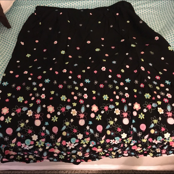 CJ Banks Dresses & Skirts - CJ Banks 3X Maxi Skirt Looks New
