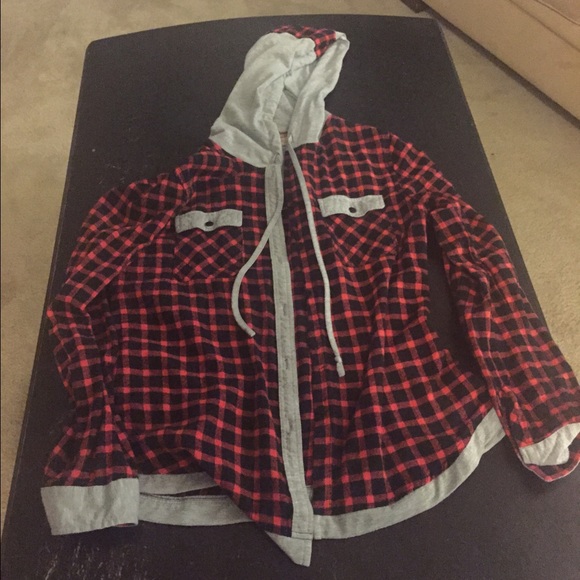 Cute plaid button-down shirt