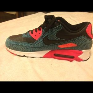 AIR MAX NIKE///. SALE TODAY