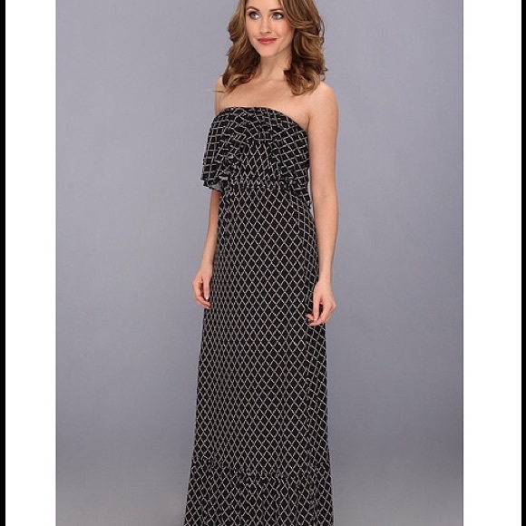 🌼 NWT TBags Los Angeles Ruffled Maxi Dress