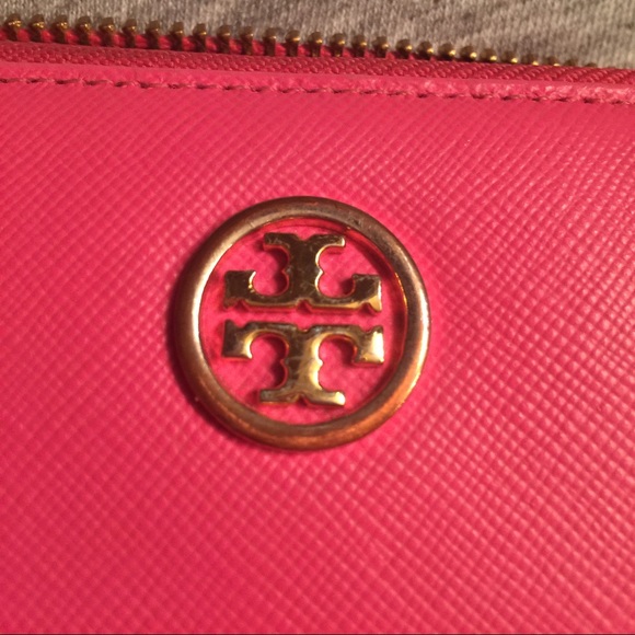 Tory Burch Wallet - Picture 2 of 4