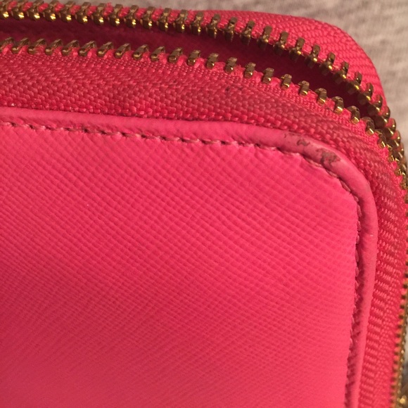 Tory Burch Wallet - Picture 3 of 4