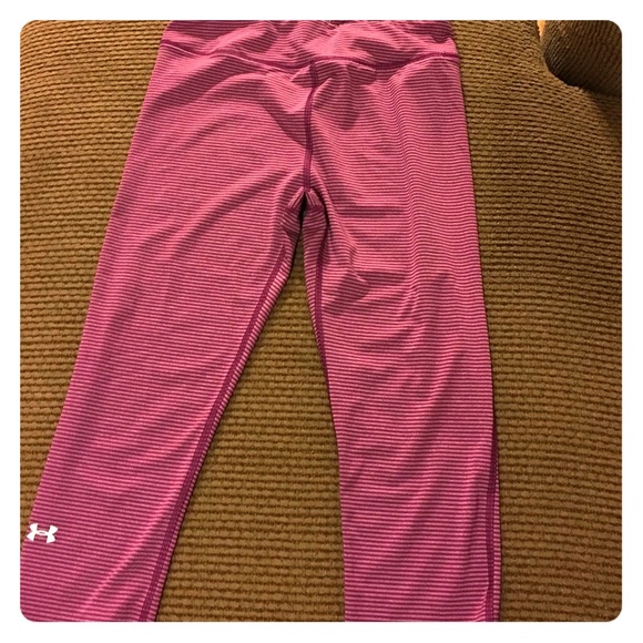 Under Armour compression Capri M