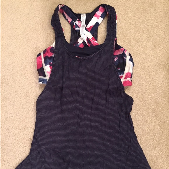 Lululemon Athletic Crop