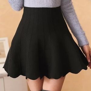 High waisted skirt