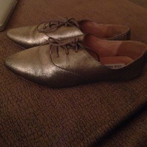 Gold dust Steve Madden Oxfords