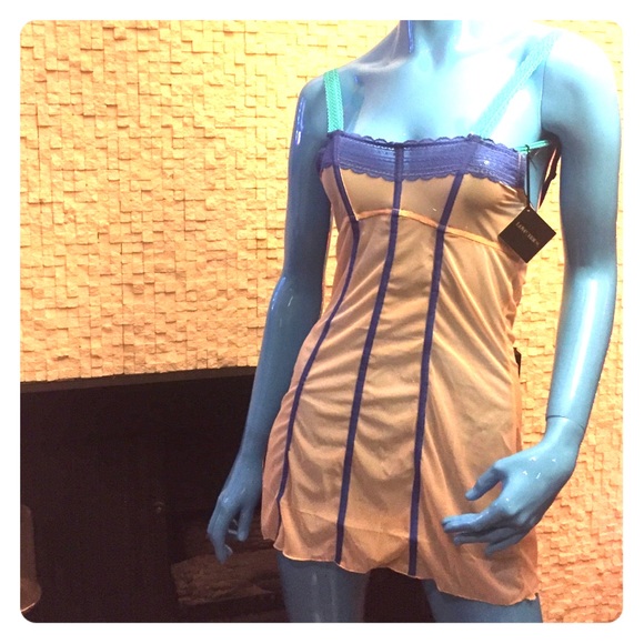 Beach Bunny nude/aqua & sapphire chemise NWT