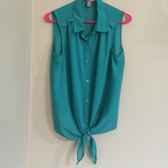 Large teal tie-up blouse. - Picture 1 of 1