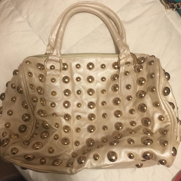 Pearl White - Gold Studded Purse
